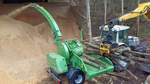 Pezzolato PTH 700 Engine Driven Chipper