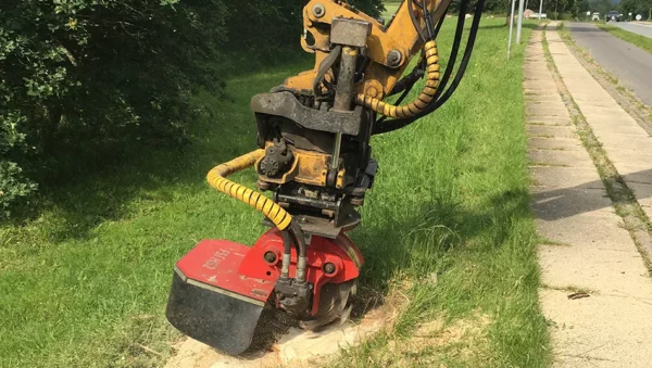 FSI H52 Stump Grinder