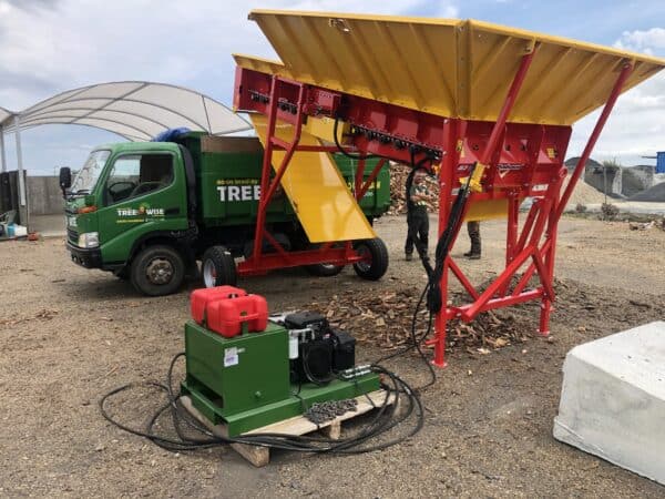 Rabaud 4m3 Hydraulic Wood Cleaner/Screener
